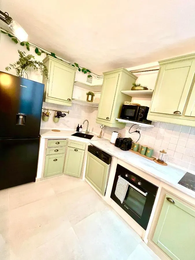 Spacious Loft, Duplex, Old Town, 3 Bedrooms - Easy Check-In ニース